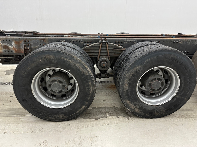 Xe tải khung gầm Volvo FH 750 - 6x4: hình 8