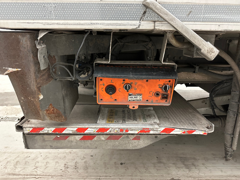 Volvo FL 250 - Xe tải đông lạnh: hình 4 Volvo FL 250 - Xe tải đông lạnh: hình 4