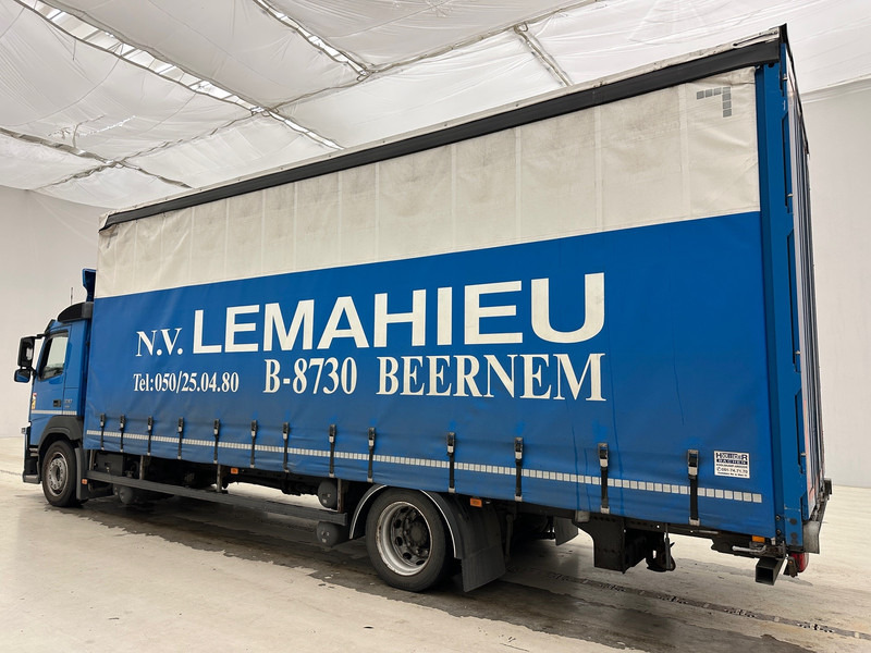 Xe tải thùng mui bạt Volvo FM 330: hình 8