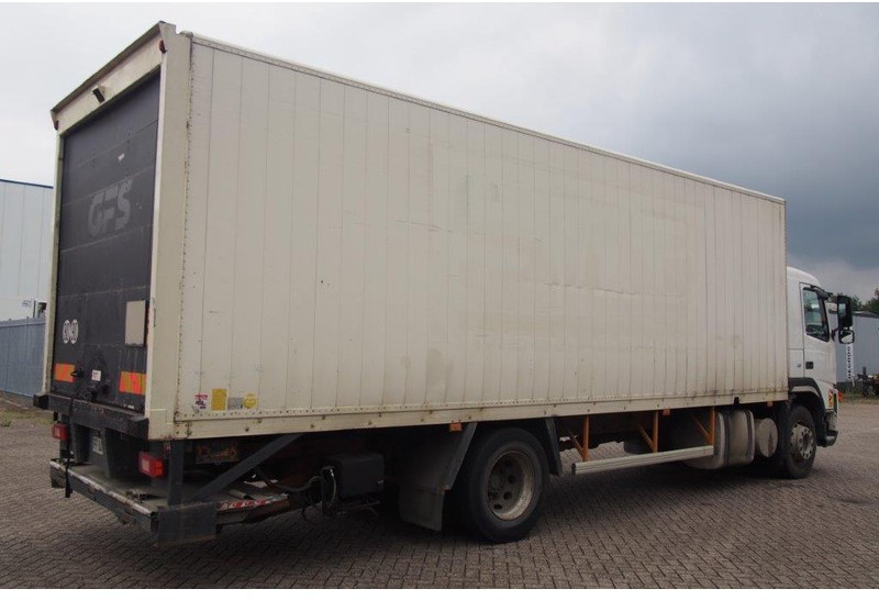 Volvo FM9.260 - Xe tải hộp: hình 4 Volvo FM9.260 - Xe tải hộp: hình 4