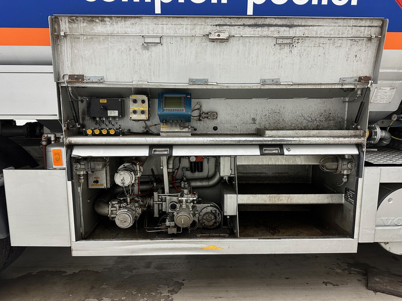 Volvo FM9.260 - Xe bồn: hình 4 Volvo FM9.260 - Xe bồn: hình 4