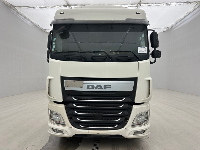 DAF XF 460 Space Cab - Xe đầu kéo: hình 2 DAF XF 460 Space Cab - Xe đầu kéo: hình 2