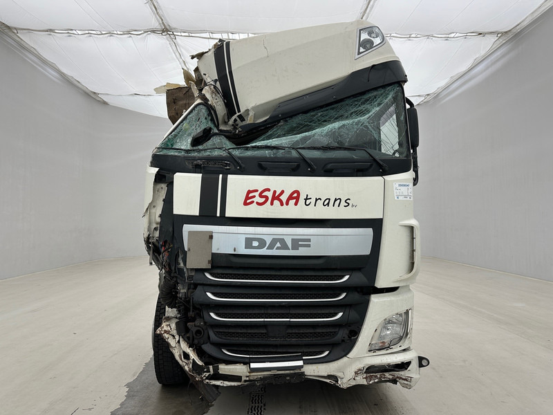 DAF XF 460 Super Space Cab - Xe đầu kéo: hình 2 DAF XF 460 Super Space Cab - Xe đầu kéo: hình 2