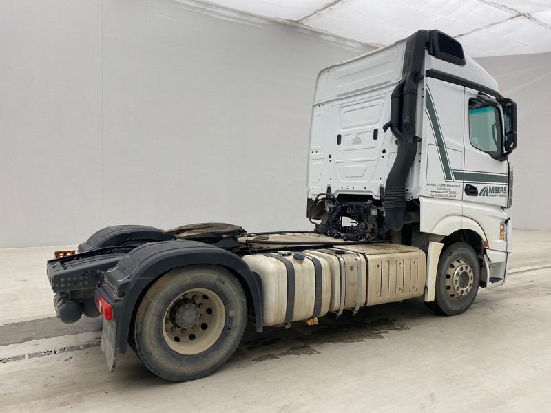 Mercedes-Benz Actros 1843 - Xe đầu kéo: hình 4 Mercedes-Benz Actros 1843 - Xe đầu kéo: hình 4
