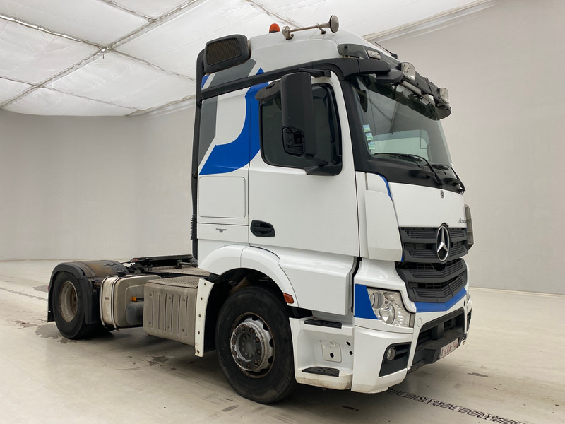 Mercedes-Benz Actros 1940 - Xe đầu kéo: hình 3 Mercedes-Benz Actros 1940 - Xe đầu kéo: hình 3