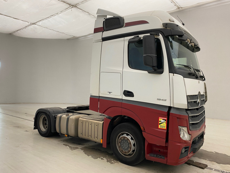 Mercedes-Benz Actros 1942 - Xe đầu kéo: hình 3 Mercedes-Benz Actros 1942 - Xe đầu kéo: hình 3