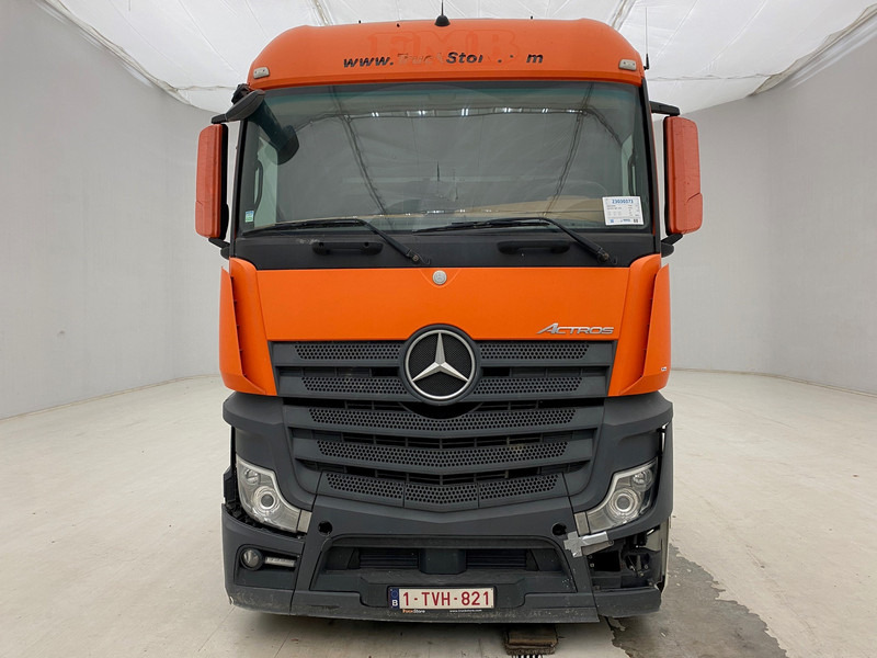 Mercedes-Benz Actros 1945 - Xe đầu kéo: hình 2 Mercedes-Benz Actros 1945 - Xe đầu kéo: hình 2