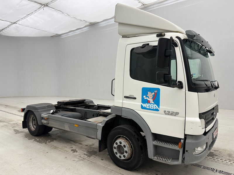 Mercedes-Benz Atego 1328 - Xe đầu kéo: hình 3 Mercedes-Benz Atego 1328 - Xe đầu kéo: hình 3