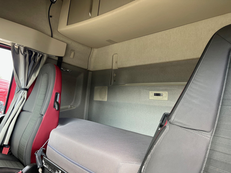 Xe đầu kéo Volvo FH13.420 Globetrotter - ADR: hình 12