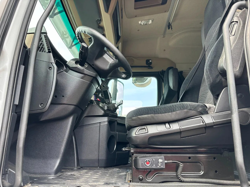 Mercedes-Benz Actros 1848 Retarder Euro 6 - Xe đầu kéo: hình 5 Mercedes-Benz Actros 1848 Retarder Euro 6 - Xe đầu kéo: hình 5