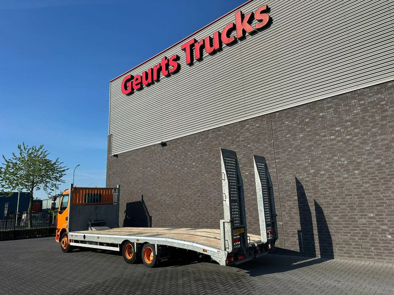 DAF LF OPRIJ 23-82 V OPRIJWAGEN / MACHINE TRANSPORTE - Xe tải chuyên chở tự động: hình 3 DAF LF OPRIJ 23-82 V OPRIJWAGEN / MACHINE TRANSPORTE - Xe tải chuyên chở tự động: hình 3