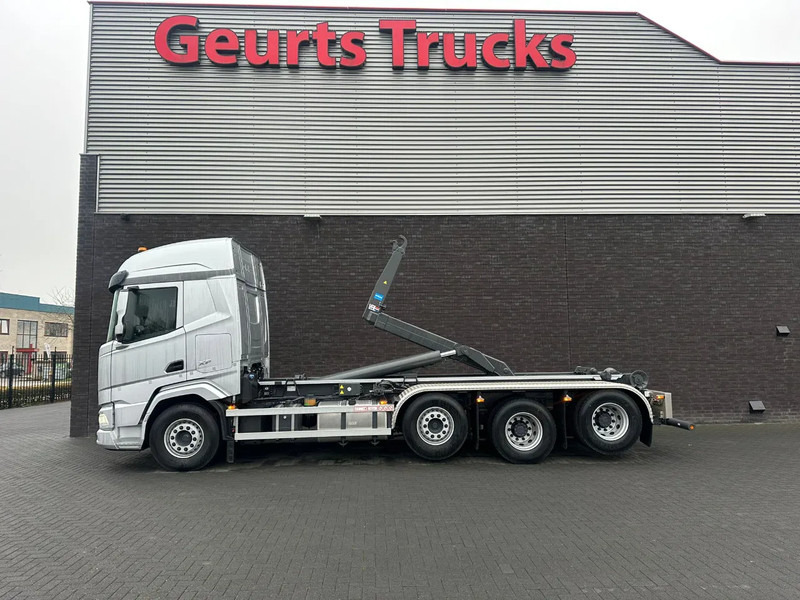 DAF XF 530 8X2 TRIPLE VDL S-30-6700 HAAKARMSYSTEEM/ABROLLKIPPER/HOOKLIFT/NIEUW/NEW - Xe tải nâng móc: hình 1 DAF XF 530 8X2 TRIPLE VDL S-30-6700 HAAKARMSYSTEEM/ABROLLKIPPER/HOOKLIFT/NIEUW/NEW - Xe tải nâng móc: hình 1