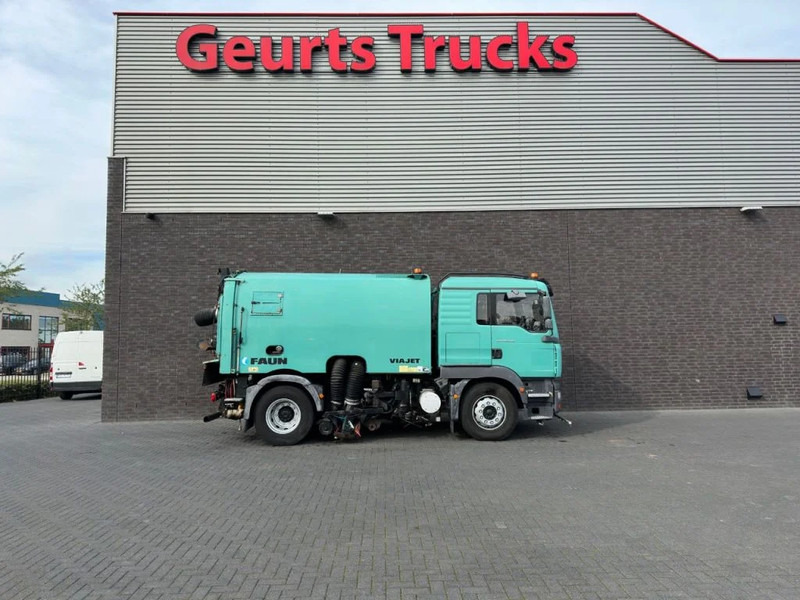 MAN TGM 18.240 4X2 + FAUN VIAJET 6R/HS SWEEPING TRUCK/ KEHRMASCHINE/VEEGWAGEN/FAHRBAHNREINIGER - Xe quét đường: hình 4 MAN TGM 18.240 4X2 + FAUN VIAJET 6R/HS SWEEPING TRUCK/ KEHRMASCHINE/VEEGWAGEN/FAHRBAHNREINIGER - Xe quét đường: hình 4