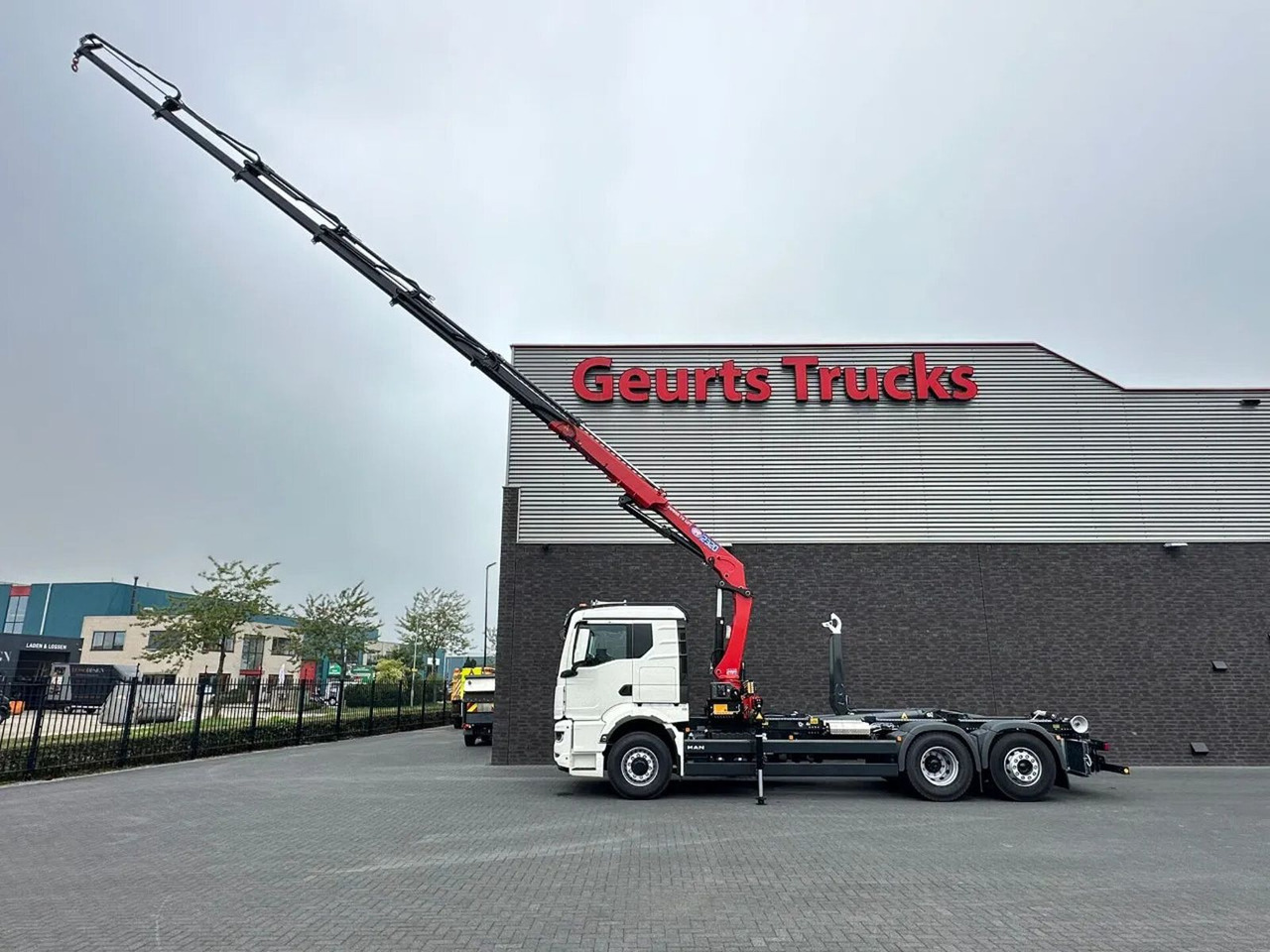 MAN TGS 26.520 6X4H-4 BL NEW MODEL + MEILLER HAAKARM - Xe tải nâng móc, Xe cẩu tự hành: hình 5 MAN TGS 26.520 6X4H-4 BL NEW MODEL + MEILLER HAAKARM - Xe tải nâng móc, Xe cẩu tự hành: hình 5