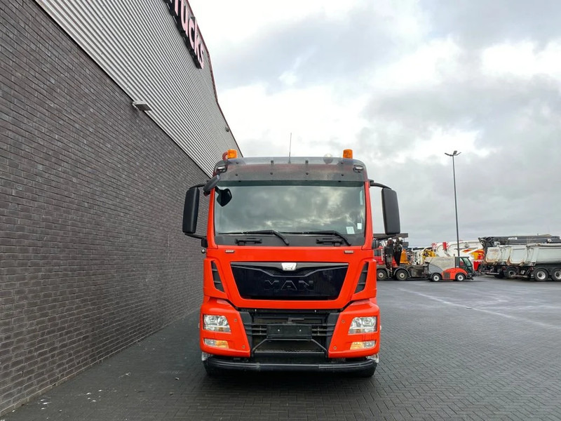 Xe tải nâng móc, Xe cẩu tự hành MAN TGS 35.480 8X4 TRIDEM + 20 TON HAAKARM + HMF 3220-K6 KRAAN/KRAN/CRANE/GRUA: hình 14 Xe tải nâng móc, Xe cẩu tự hành MAN TGS 35.480 8X4 TRIDEM + 20 TON HAAKARM + HMF 3220-K6 KRAAN/KRAN/CRANE/GRUA: hình 14