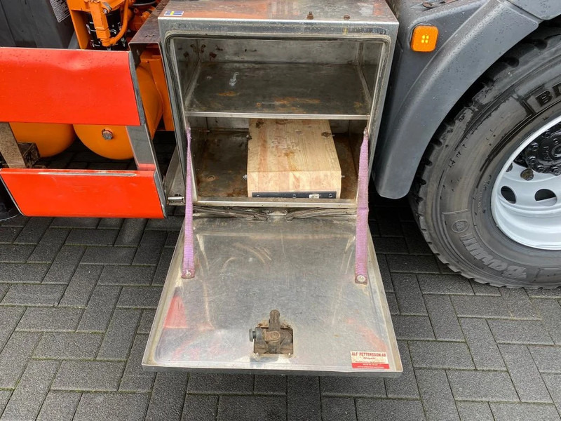 Xe tải nâng móc, Xe cẩu tự hành MAN TGS 35.480 8X4 TRIDEM + 20 TON HAAKARM + HMF 3220-K6 KRAAN/KRAN/CRANE/GRUA: hình 18 Xe tải nâng móc, Xe cẩu tự hành MAN TGS 35.480 8X4 TRIDEM + 20 TON HAAKARM + HMF 3220-K6 KRAAN/KRAN/CRANE/GRUA: hình 18