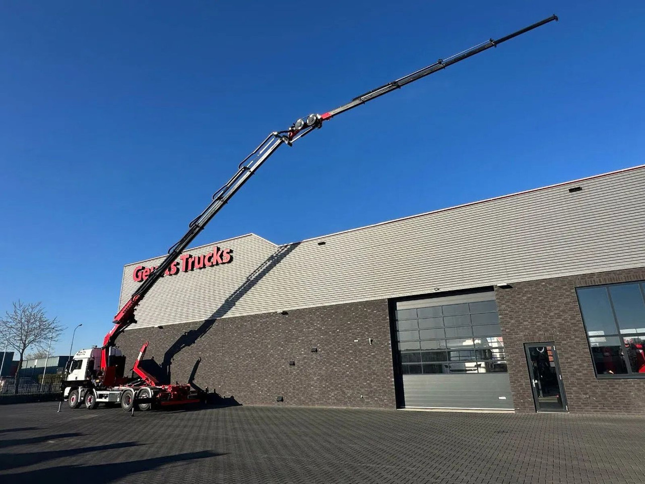 MAN TGS 35.510 8X4H-6BL HMF5020 RCS K6 + FLY-JIB FJ1 - Xe tải nâng móc, Xe cẩu tự hành: hình 3 MAN TGS 35.510 8X4H-6BL HMF5020 RCS K6 + FLY-JIB FJ1 - Xe tải nâng móc, Xe cẩu tự hành: hình 3