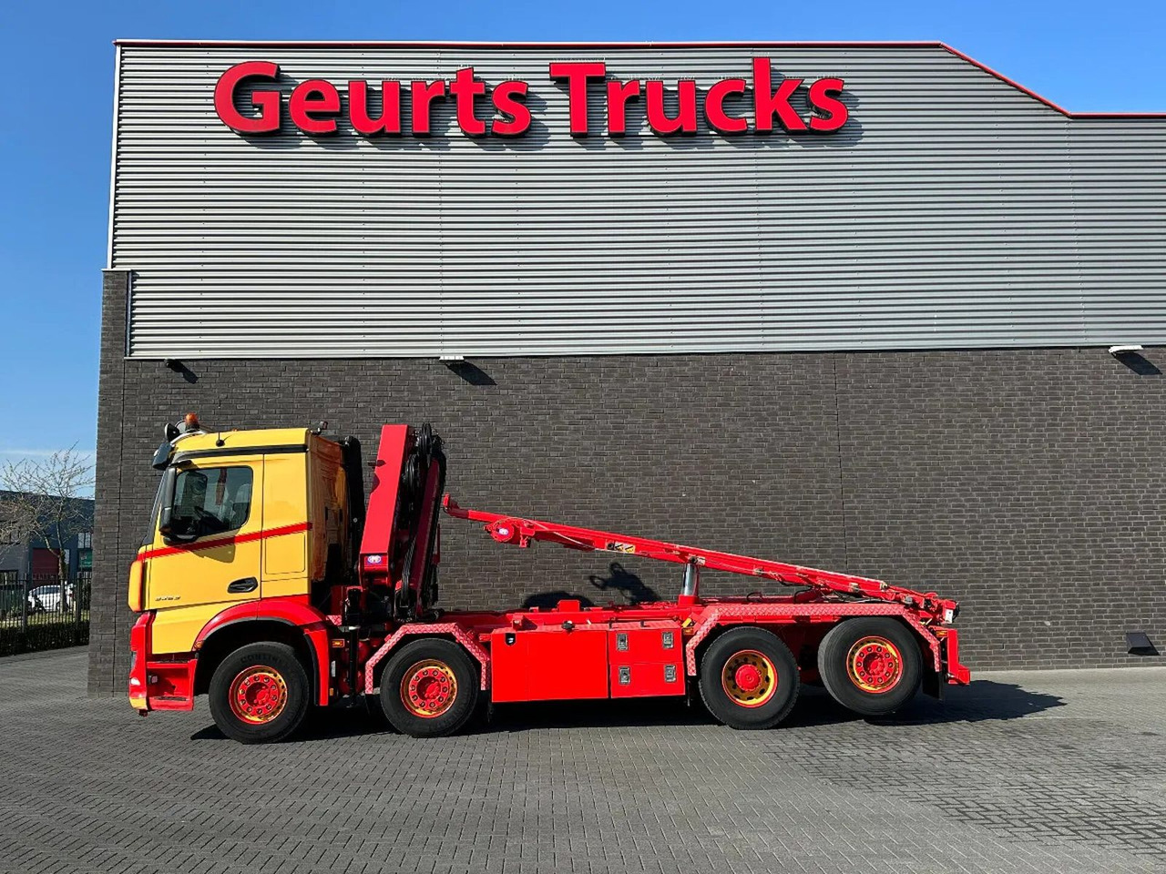 Mercedes-Benz Arocs 3253 L ENA 8X2/4 HMF2820 KRAAN / KRAN/ CRA - Xe tải nâng móc, Xe cẩu tự hành: hình 1 Mercedes-Benz Arocs 3253 L ENA 8X2/4 HMF2820 KRAAN / KRAN/ CRA - Xe tải nâng móc, Xe cẩu tự hành: hình 1
