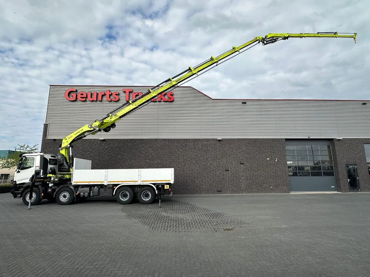 Renault C460 8X4 + HIAB X-HIPRO 548 E-7 MET JIB KRAAN / - Xe cẩu tự hành: hình 1 Renault C460 8X4 + HIAB X-HIPRO 548 E-7 MET JIB KRAAN / - Xe cẩu tự hành: hình 1