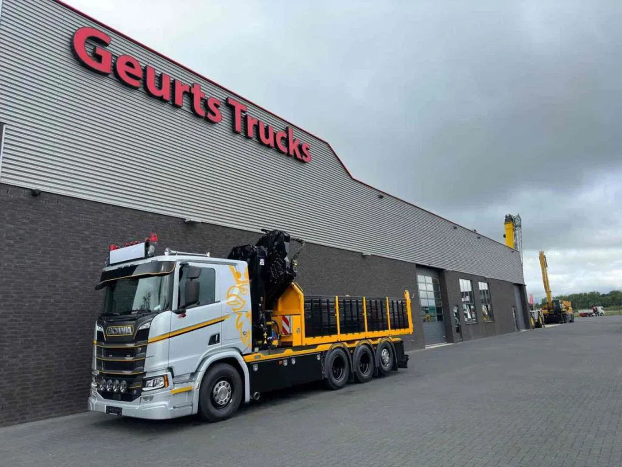 Cho thuê  Scania R530 V8 NGS 8X4 TRIDEM MET HYVA 2Z KIPPER + HMF Scania R530 V8 NGS 8X4 TRIDEM MET HYVA 2Z KIPPER + HMF: hình 13