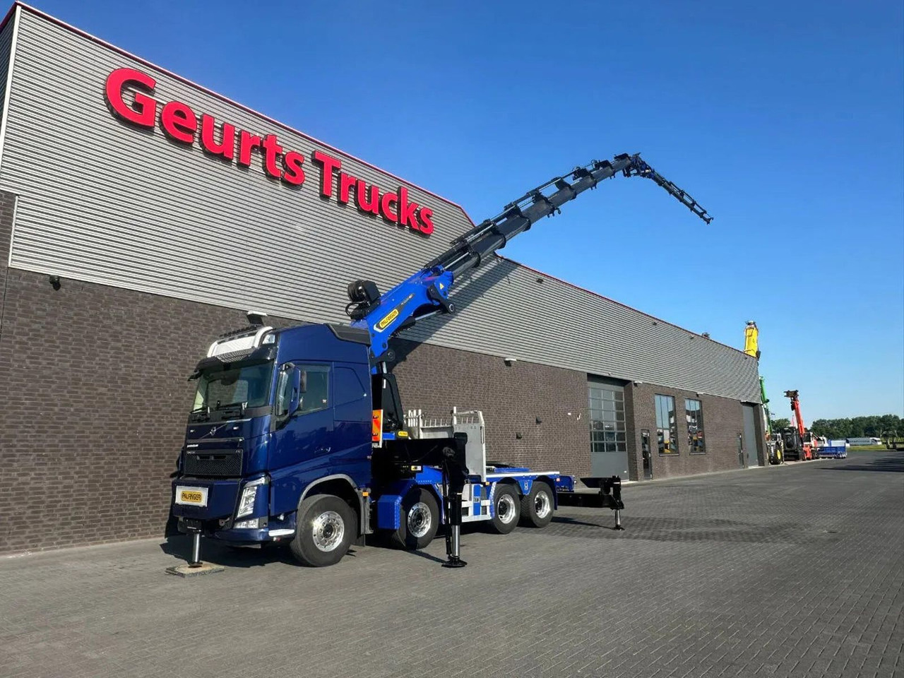 Volvo FH 540 8X4 TREKKER / BAKWAGEN MET PALFINGER PK13 - Xe cẩu tự hành: hình 2 Volvo FH 540 8X4 TREKKER / BAKWAGEN MET PALFINGER PK13 - Xe cẩu tự hành: hình 2