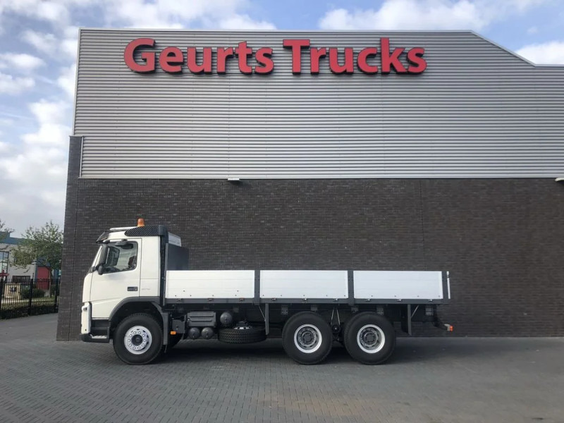 Volvo FM 370 6X4 CARGO TRUCK RHD UNUSED - Xe tải thùng lửng/ Phẳng: hình 1 Volvo FM 370 6X4 CARGO TRUCK RHD UNUSED - Xe tải thùng lửng/ Phẳng: hình 1