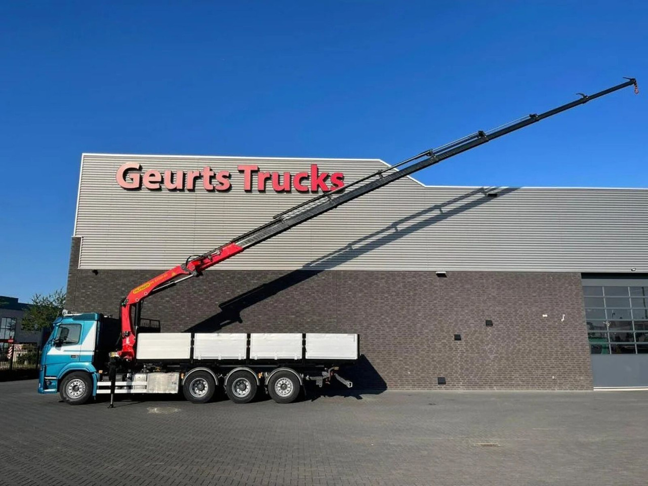 Volvo FM 500 8X4 TRIDEM + PALFINGER PK 27001-EH G KRAA - Xe cẩu tự hành: hình 3 Volvo FM 500 8X4 TRIDEM + PALFINGER PK 27001-EH G KRAA - Xe cẩu tự hành: hình 3