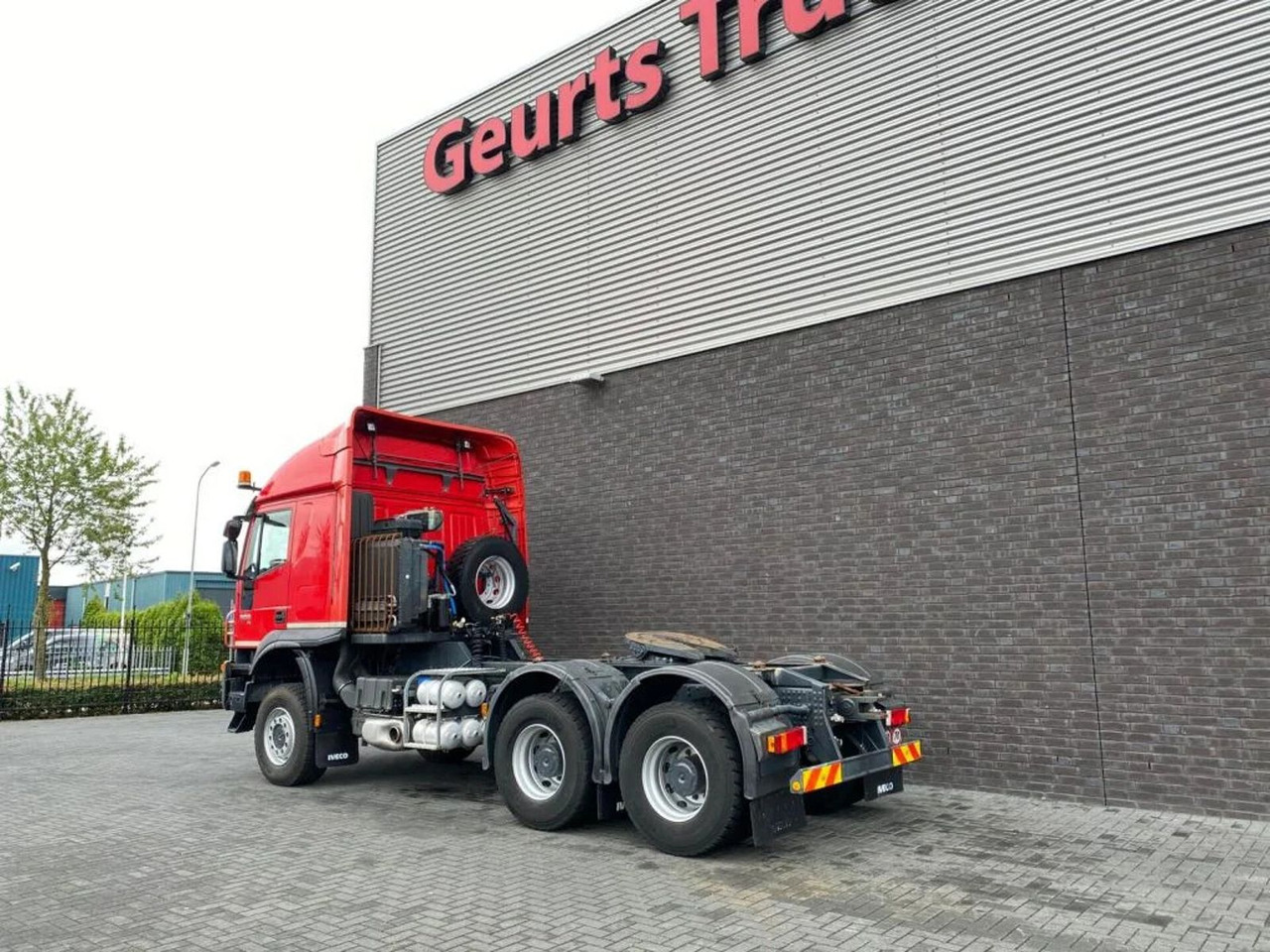 Iveco Trakker 560 SIVI 6X6 HEAVY DUTY PRIME MOVER 275 - Xe đầu kéo: hình 3 Iveco Trakker 560 SIVI 6X6 HEAVY DUTY PRIME MOVER 275 - Xe đầu kéo: hình 3