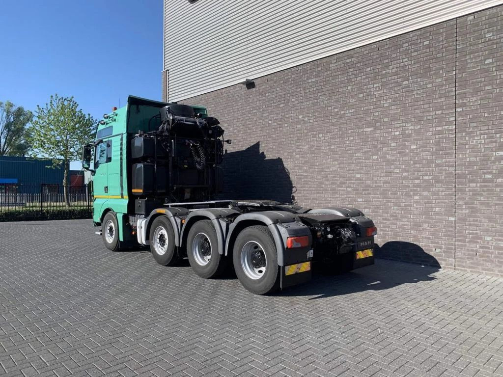 MAN TGX 41.680 V8 8X4 HEAVY DUTY TRACTOR 250 TONS - Xe đầu kéo: hình 3 MAN TGX 41.680 V8 8X4 HEAVY DUTY TRACTOR 250 TONS - Xe đầu kéo: hình 3
