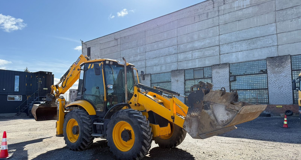 JCB 4CX - Máy xúc trước múc sau: hình 5 JCB 4CX - Máy xúc trước múc sau: hình 5