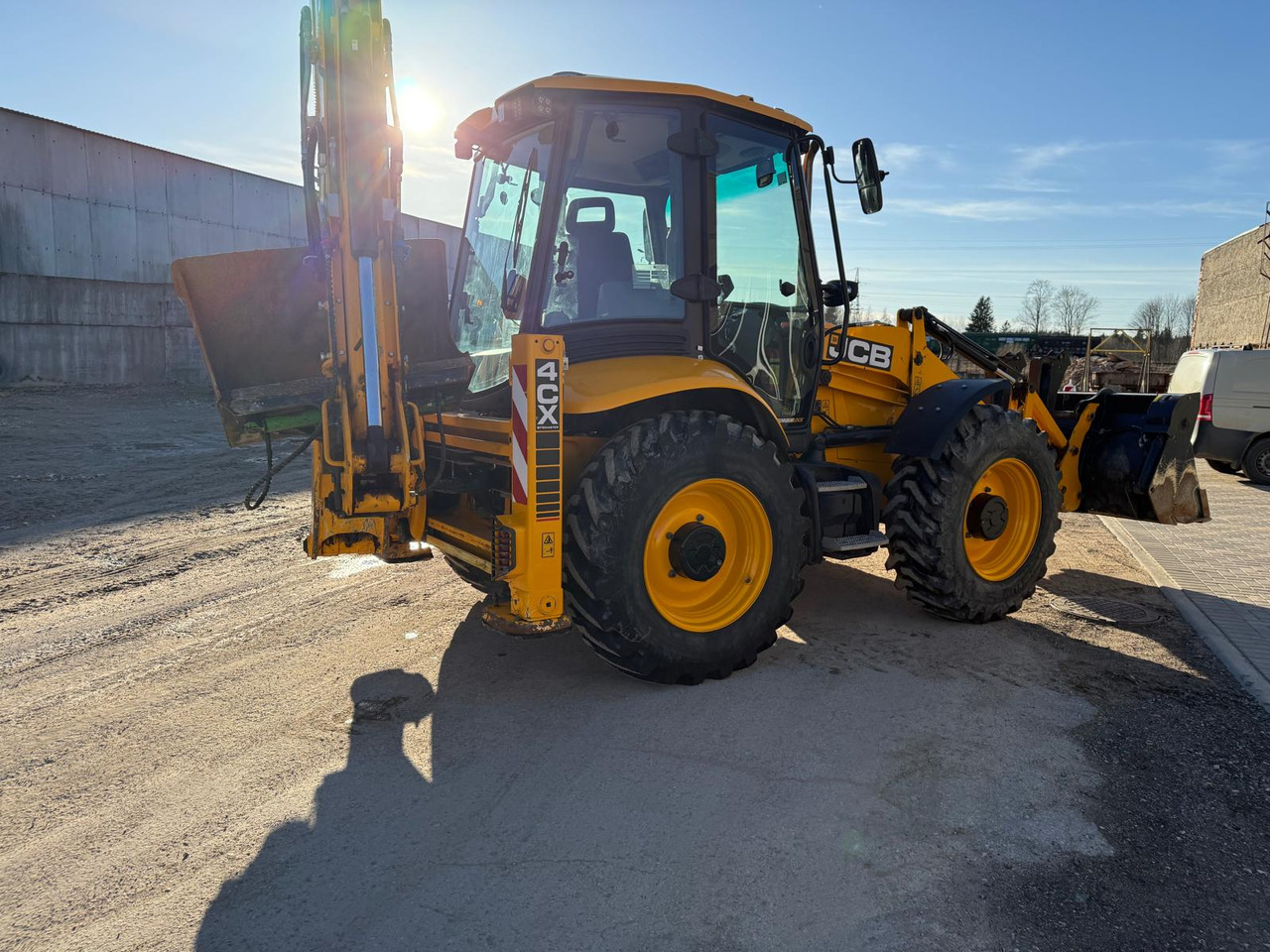 JCB 4cx jostic - Máy xúc trước múc sau: hình 3 JCB 4cx jostic - Máy xúc trước múc sau: hình 3