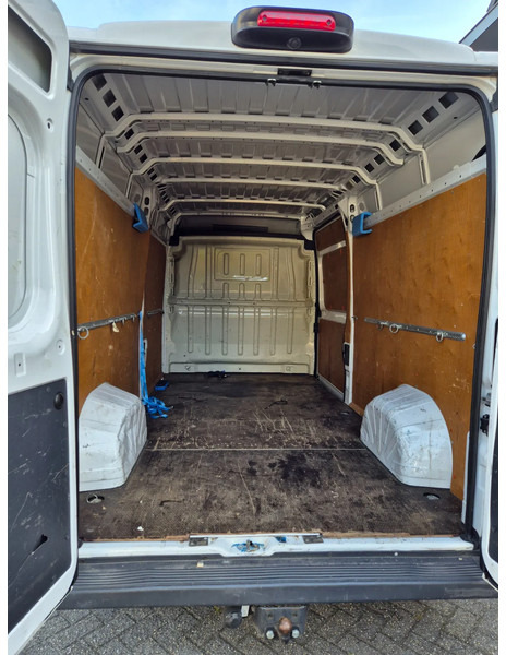 Fiat Ducato.... Multijet 2.3 L3H2. - Xe van nhỏ gọn: hình 5 Fiat Ducato.... Multijet 2.3 L3H2. - Xe van nhỏ gọn: hình 5
