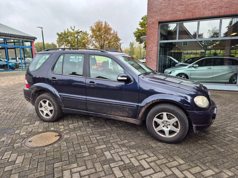 Mercedes-Benz M-Klasse ML 320 autom AMG - Xe hơi: hình 3 Mercedes-Benz M-Klasse ML 320 autom AMG - Xe hơi: hình 3