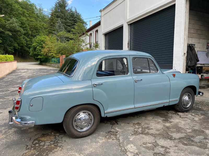 Mercedes-Benz ponton geheel gerestaureerd 180 - Xe hơi: hình 5 Mercedes-Benz ponton geheel gerestaureerd 180 - Xe hơi: hình 5