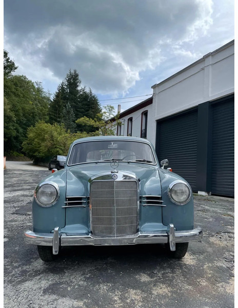 Mercedes-Benz ponton geheel gerestaureerd 180 - Xe hơi: hình 3 Mercedes-Benz ponton geheel gerestaureerd 180 - Xe hơi: hình 3