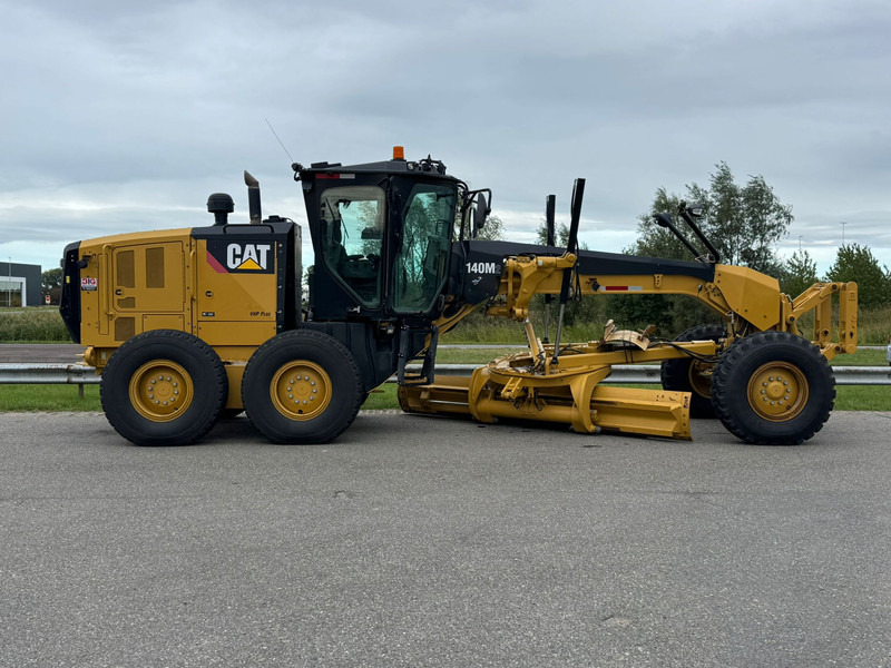 Caterpillar 140M2 - Máy san: hình 5 Caterpillar 140M2 - Máy san: hình 5