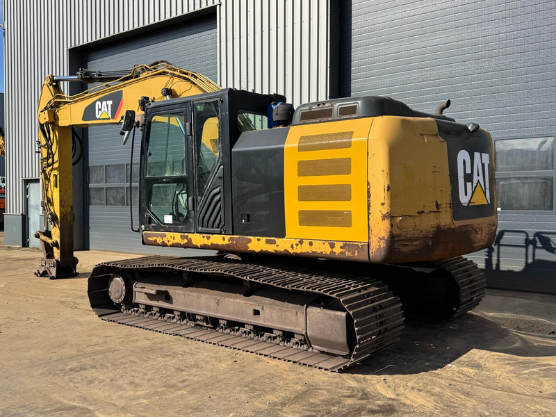 Caterpillar 323EL - Máy xúc bánh xích: hình 2 Caterpillar 323EL - Máy xúc bánh xích: hình 2