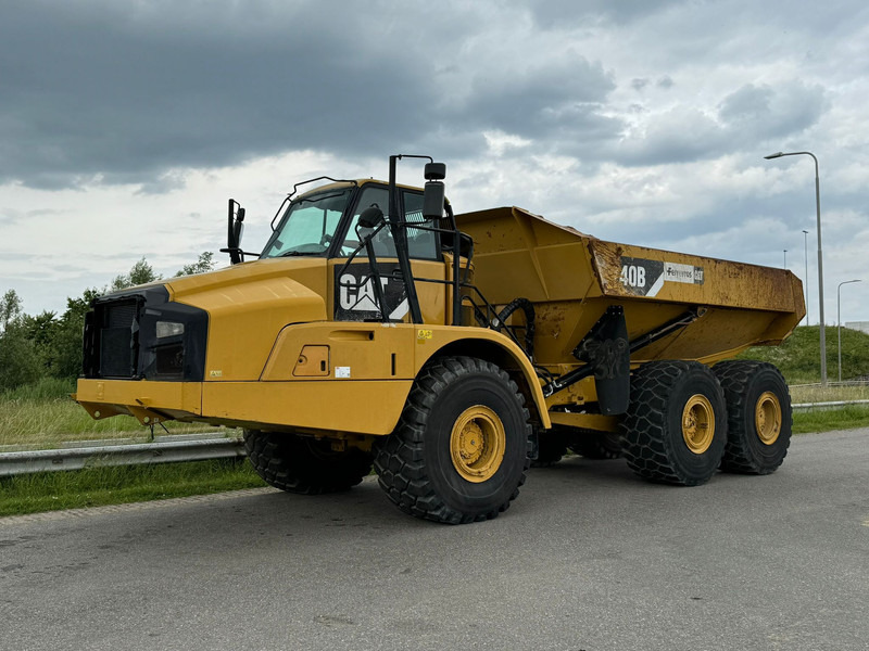 Caterpillar 740B - Xe ben đổ có khớp nối: hình 1 Caterpillar 740B - Xe ben đổ có khớp nối: hình 1