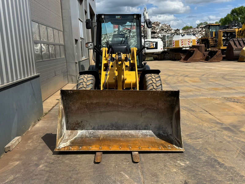 Caterpillar 908M CE + EPA - Máy xúc lật bánh lốp: hình 4 Caterpillar 908M CE + EPA - Máy xúc lật bánh lốp: hình 4