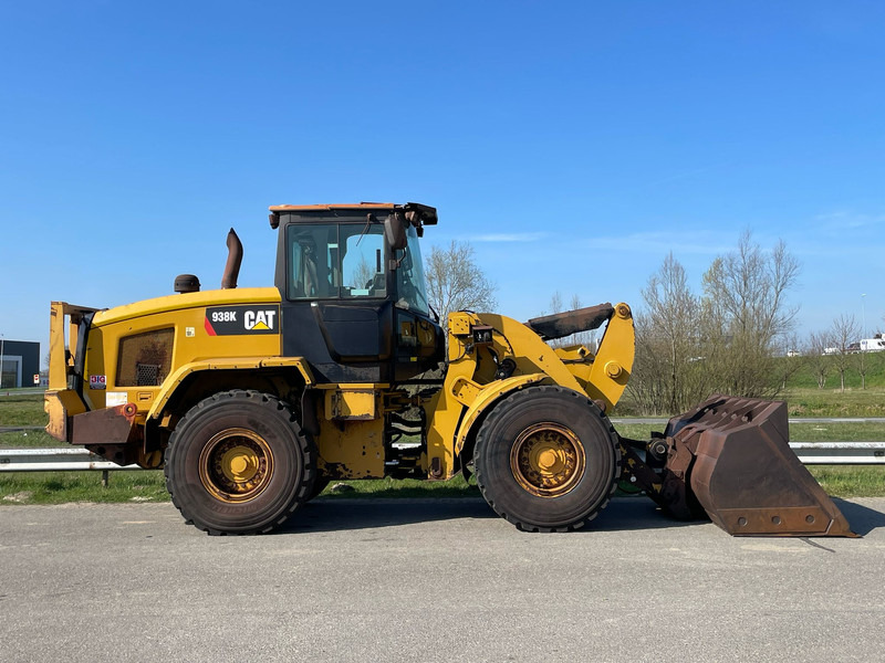 Caterpillar 938K - Máy xúc lật bánh lốp: hình 4 Caterpillar 938K - Máy xúc lật bánh lốp: hình 4