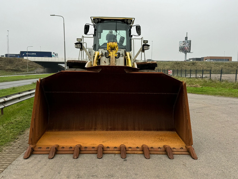 Caterpillar 972M XE - Máy xúc lật bánh lốp: hình 5 Caterpillar 972M XE - Máy xúc lật bánh lốp: hình 5