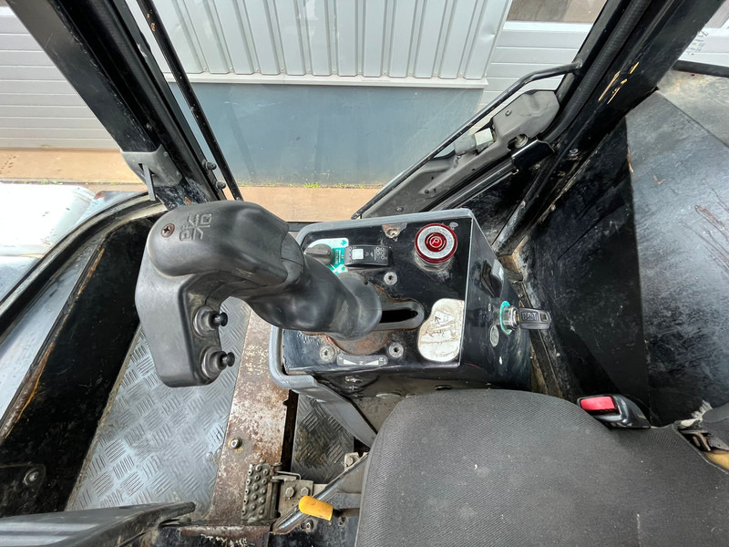 Máy lăn Caterpillar CB534D CE / EPA: hình 13