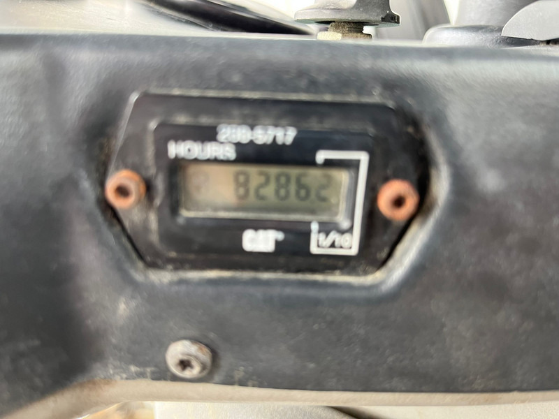 Máy lăn Caterpillar CB534D CE / EPA: hình 12