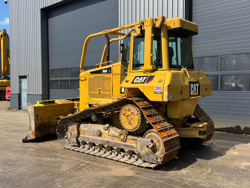 Caterpillar D6N XL - Máy ủi: hình 3 Caterpillar D6N XL - Máy ủi: hình 3