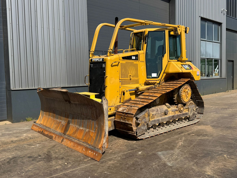 Caterpillar D6N XL - Máy ủi: hình 2 Caterpillar D6N XL - Máy ủi: hình 2
