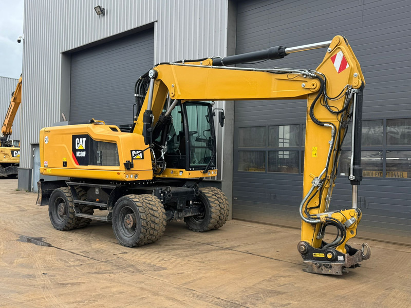 Máy xúc bánh lốp Caterpillar M320F: hình 7