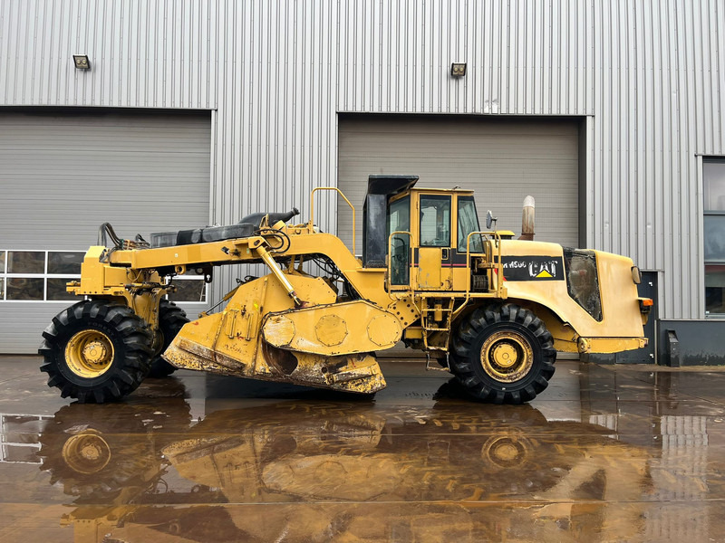 Caterpillar RM500 - Máy san nền đất: hình 4 Caterpillar RM500 - Máy san nền đất: hình 4