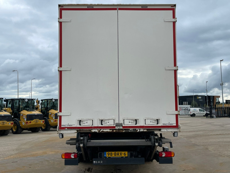 DAF LF 180 FA - Xe tải hộp: hình 4 DAF LF 180 FA - Xe tải hộp: hình 4