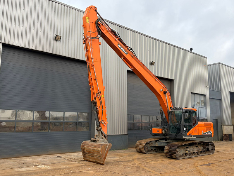 Doosan DX225LC-7 - Máy xúc bánh xích: hình 2 Doosan DX225LC-7 - Máy xúc bánh xích: hình 2