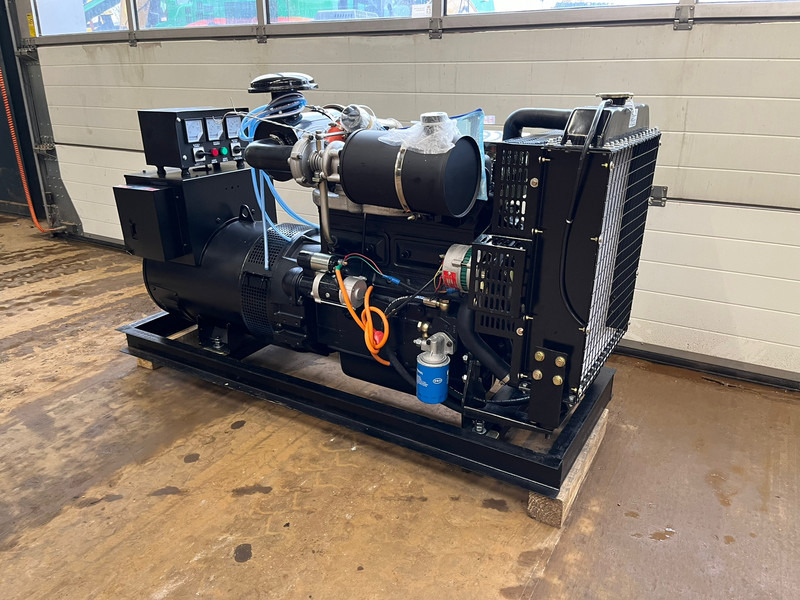 Giga power 62.5 kVA LT-W50GF open set - Bộ phát điện: hình 4 Giga power 62.5 kVA LT-W50GF open set - Bộ phát điện: hình 4
